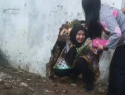Walkot Bandar Lampung Rela Blusukan Melewati Tembok Yang Yang Jebol