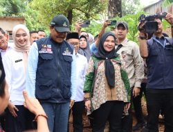 Walkot Balam Hadiri Kunker Mensos Di Bandar Lampung